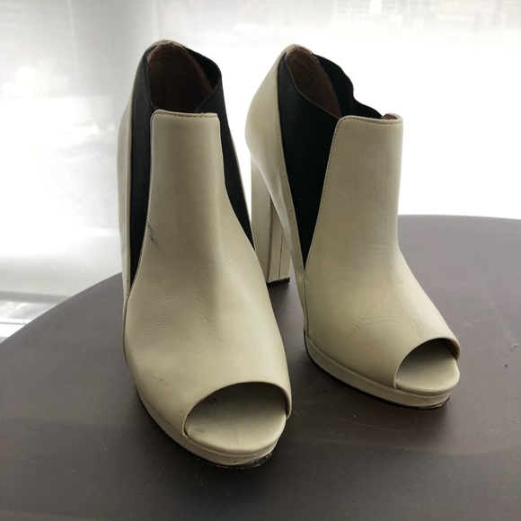 Aldo peep toe booties - Picture 2 of 2